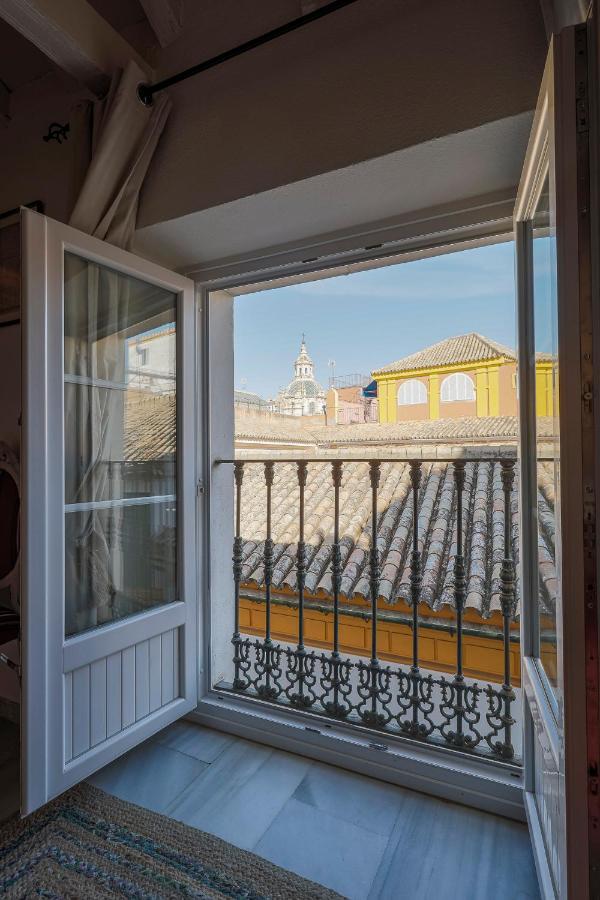 Apt. Casa Palacio Santa Cruz Cathedral Views - Seville Ngoại thất bức ảnh