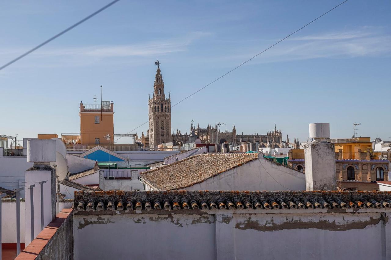 Apt. Casa Palacio Santa Cruz Cathedral Views - Seville Ngoại thất bức ảnh